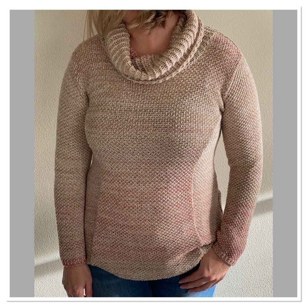 Cotton Country turtle neck ombré sweater